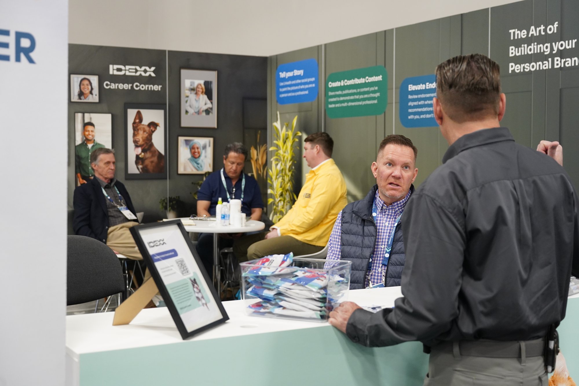 S2507699_IDEXX Career Corner