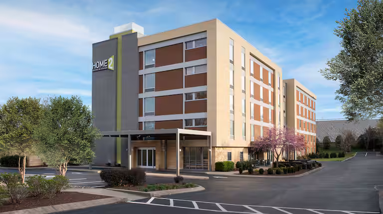 Home2 Suites Hilton Nashville-Airport