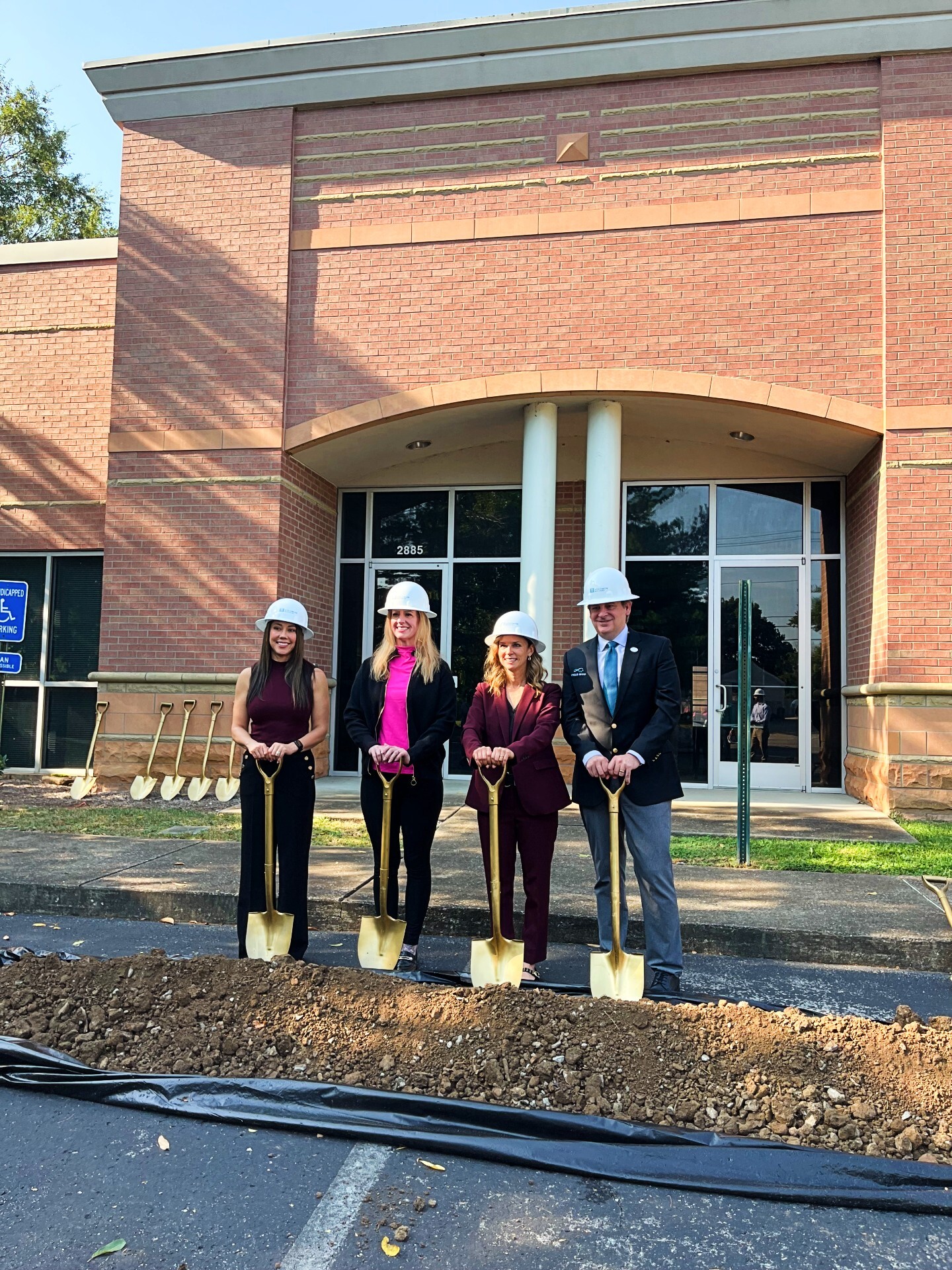 exec team at groundbreaking